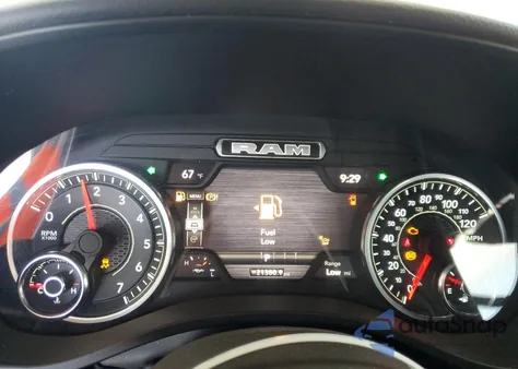 2025 Ram 1500 Big Horn/Lone Star from USA, damaged, VIN 1C6SRFFP9SN584367